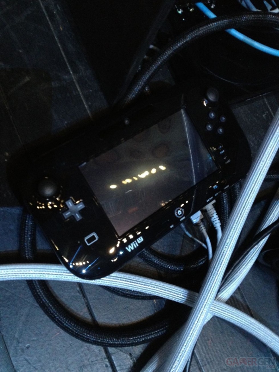 Wii U Pro Controller - 2.